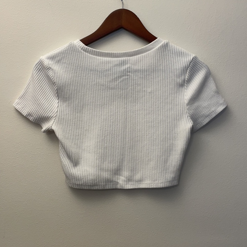 Forever 21 Crop Top - Picture 2 of 4